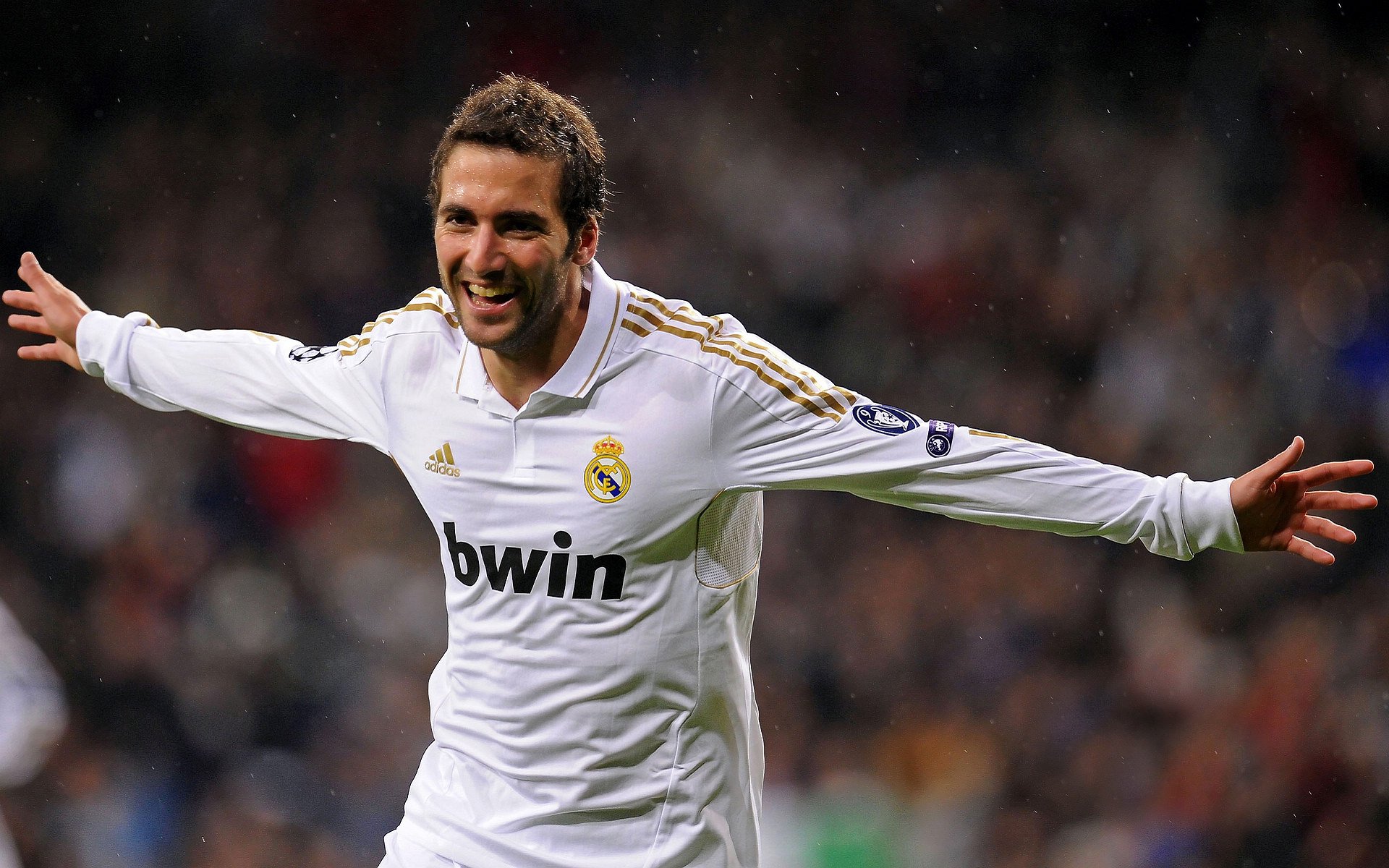 中国足球产业“十四五”规划引领行业步入高质量发展新阶段，中国足球产业发展现状