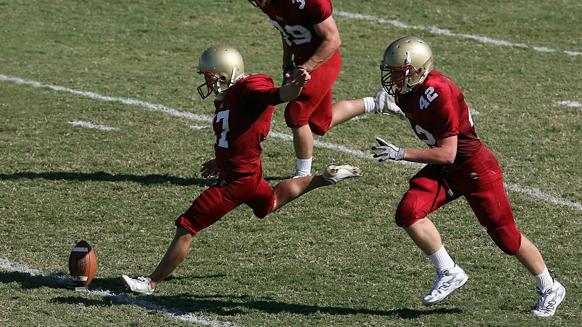 青少年足球明星评选活动火热开启，激励青少年追梦绿茵场，青少年足球秀节目有哪些